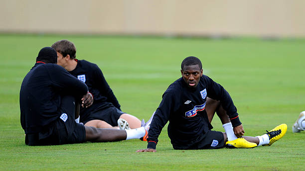 弗里克通过 弗里克通过