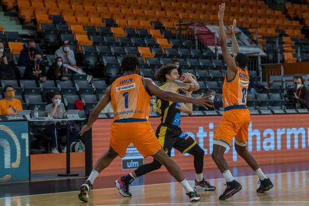 能在高强度 能在高强度