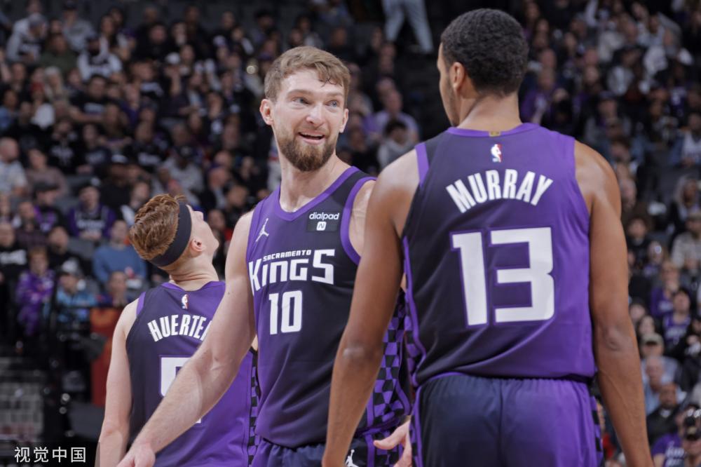 更多关于范 更多关于范